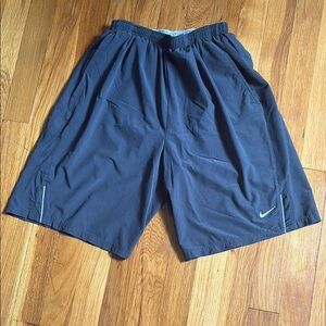 Nike Gray Athletic Shorts Moisture-Wicking Lightweight
